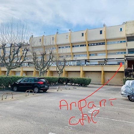 Nid Douillet Dans Les Coursives Du Village Naturiste Du Cap D אגדה מראה חיצוני תמונה